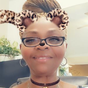 Meet your Posher, Tina